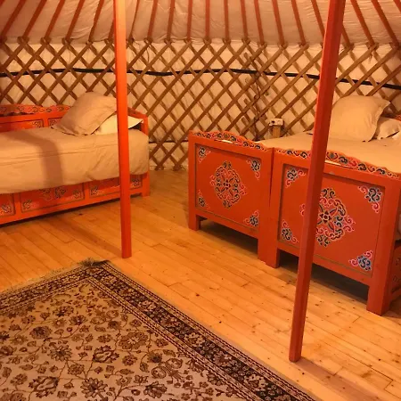 Luxury tent Yourte Coeur De Combray Ernes